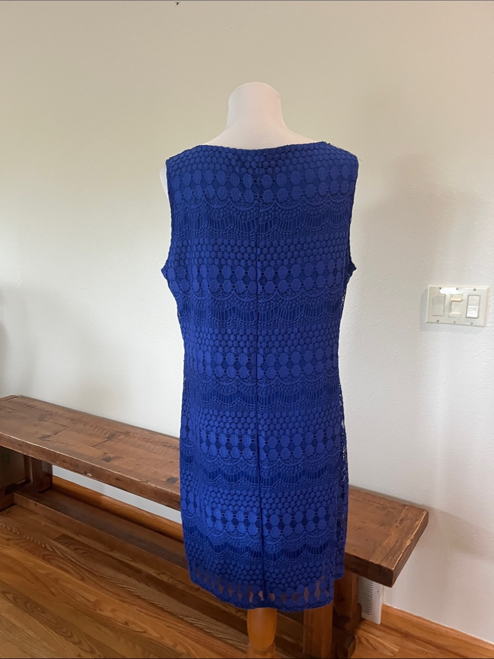 Sleeveless Royal Blue Crochet Shift Dress NWT TIANA B size XL
